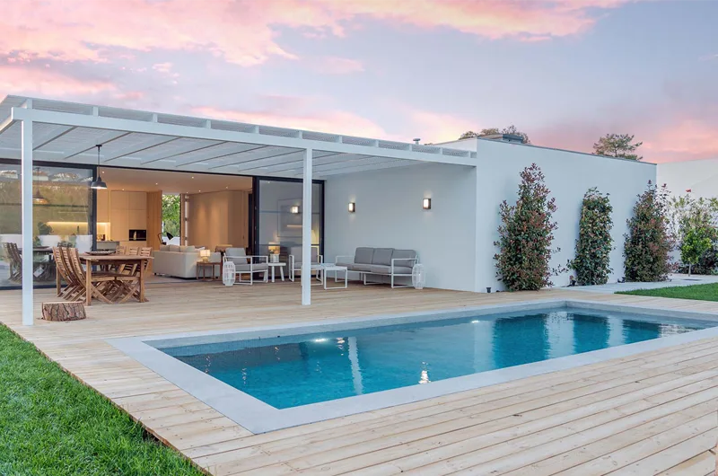 Before After Aluminium Pool 0000 Before