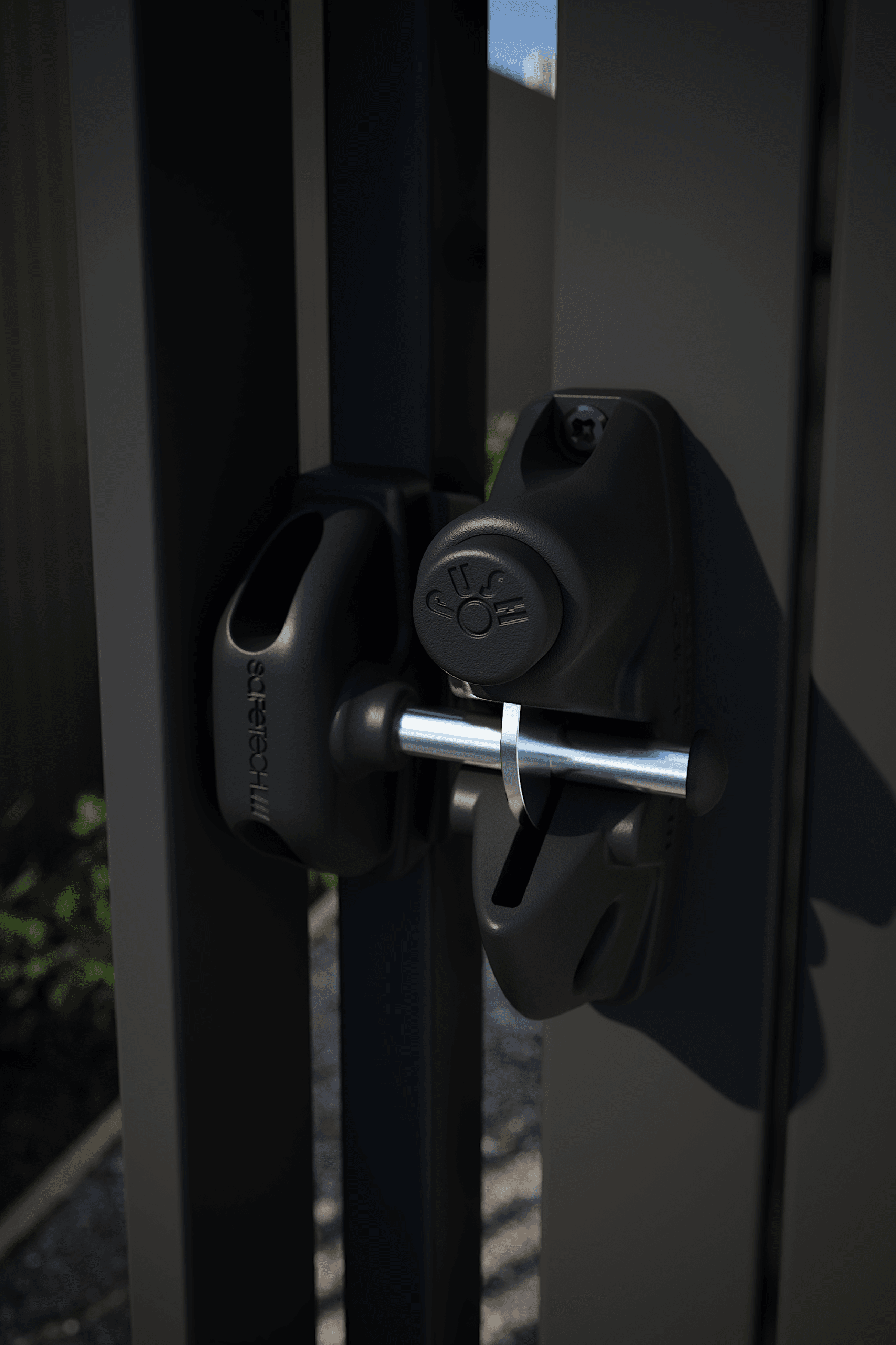 Protectoral Viper Latch Lifestyle 2 Side Entry A Close